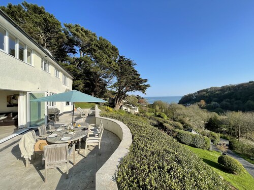 Five bedroom holiday home (sleeps 10) near Salcombe