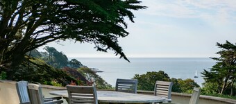 Five bedroom holiday home (sleeps 10) near Salcombe