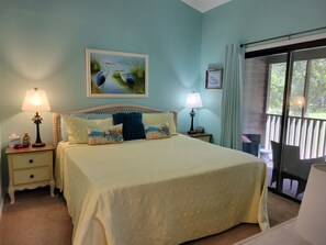 4 bedrooms, iron/ironing board, free WiFi, bed sheets - 4 Bedroom 2200 sq ft  beautiful Sea Trail Golf Resort 5 minutes to ocean waves! (Sunset Beach)