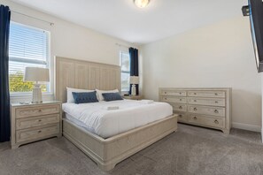 8 bedrooms, iron/ironing board, free WiFi, bed sheets