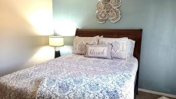 1 Schlafzimmer, Bügeleisen/Bügelbrett, kostenloses WLAN, Bettwäsche