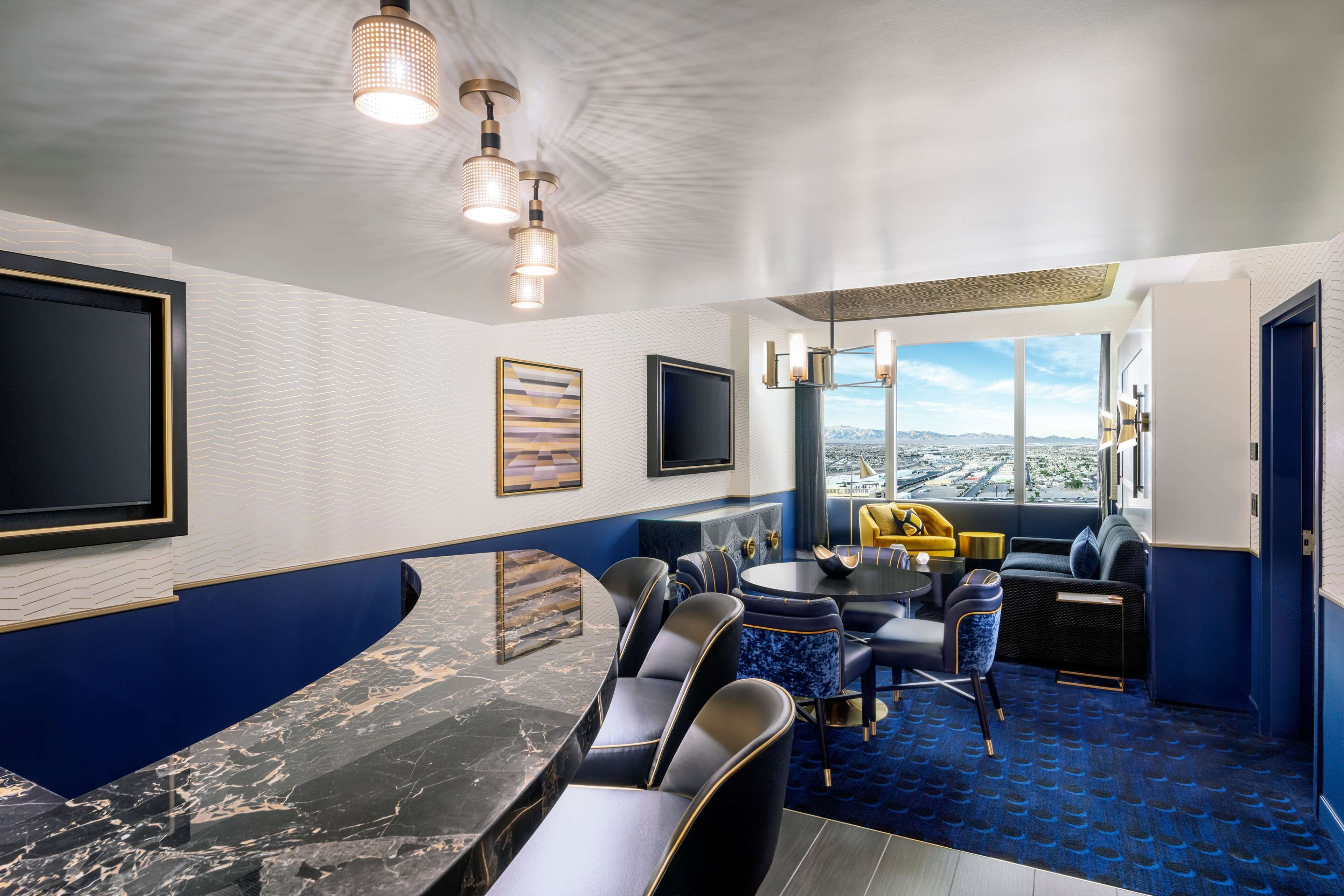 Photo - Circa Resort & Casino – Adults Only