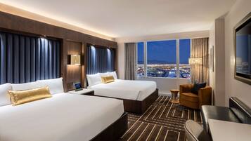 Premier-Doppelzimmer (Double King) | Hochwertige Bettwaren, Betten mit Memory-Foam-Matratzen, Zimmersafe