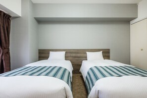 1 quarto, escrivaninha, ferros/tábuas de passar roupa, Wi-Fi de cortesia
