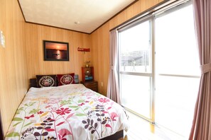 2 habitaciones, escritorio, wifi gratis y ropa de cama 