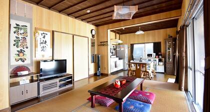 Okinawa vintage house renovated Whole private / Nago Okinawa