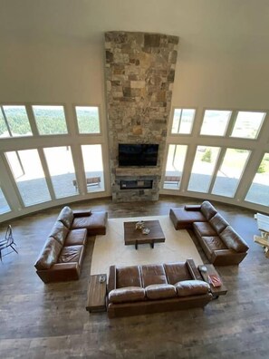 TV, fireplace, video games, DVD player