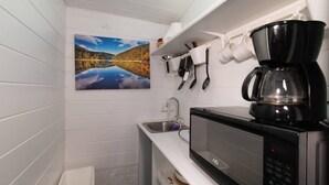 Unclassified image, 5 of 9, button - Garden Cottage at Orange Hill Beach (Nassau)
