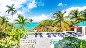 Terrace/patio - Parrot Cottage at Love Beach Pool (Nassau)