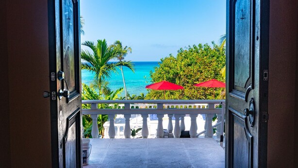 Balcony view - Parrot Cottage at Love Beach Pool (Nassau)