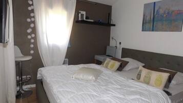 2 Schlafzimmer, Bügeleisen/Bügelbrett, kostenloses WLAN, Bettwäsche
