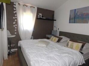 2 Schlafzimmer, Bügeleisen/Bügelbrett, kostenloses WLAN, Bettwäsche