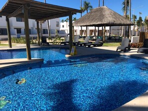 Innenpool, beheizter Pool