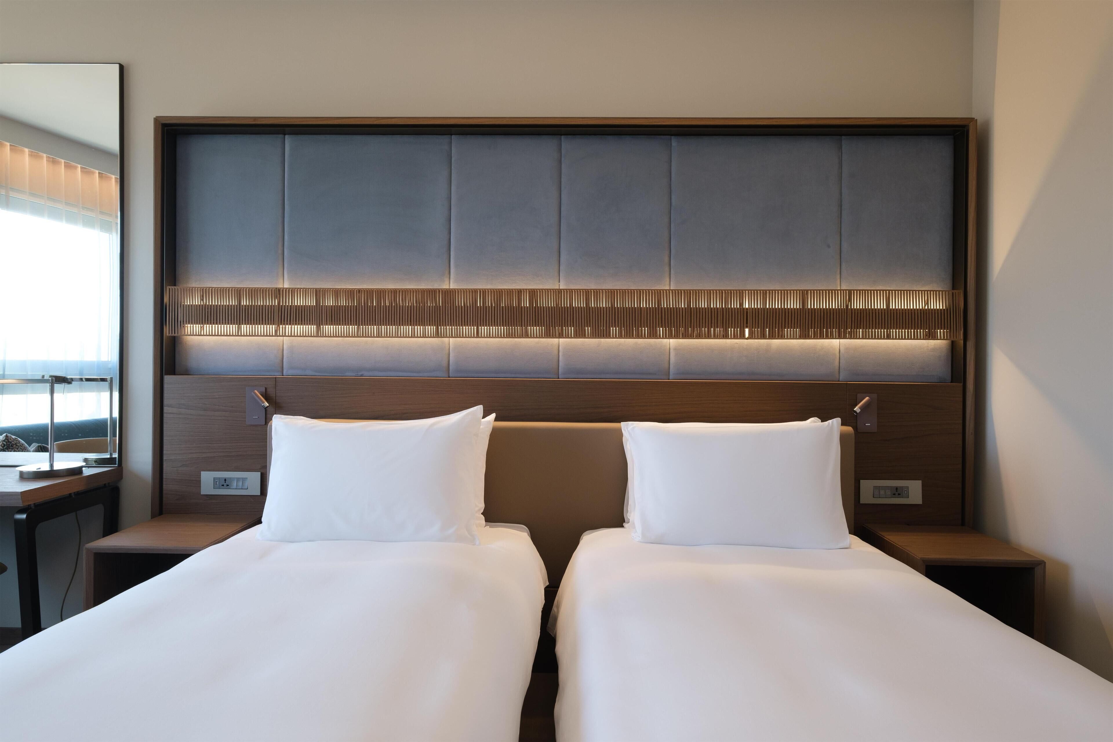 Room, 2 Twin Beds | Minibar, in-room safe, desk, laptop workspace