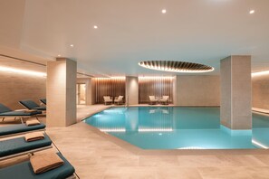 Indoor pool, seasonal outdoor pool, free cabanas, pool umbrellas - Hyatt Regency Malta (St. Julian's)