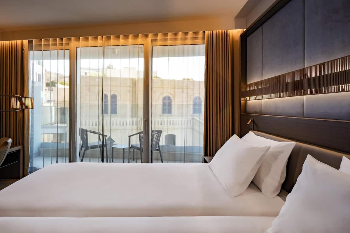 1 bedroom, minibar, in-room safe, desk