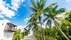 Unclassified image, 2 of 10, button - Studio 7 in Caprice Community (Nassau)