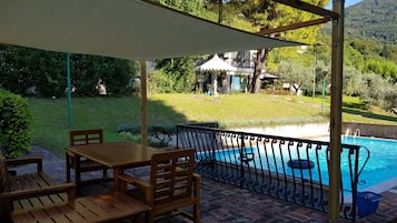 Alberca al aire libre