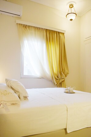 2 camere, una scrivania, ferro/asse da stiro, Wi-Fi gratuito