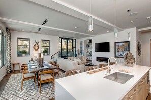 Interior - Unbeatable Location, Hot Tub, Luxury Amenities & year-Round Recreation! Park City Parkite 20 (Park City)