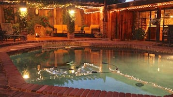 Udendørs pool