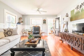 TV connectée, cheminée, imprimantes