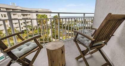Oceanfront with Pool & Beach Access Hilton Head