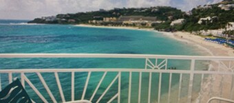 Feel the sea Breeze and enjoy your Ocean View of St Maarten