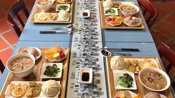 用餐