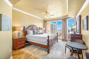 3 bedrooms, internet, bed sheets