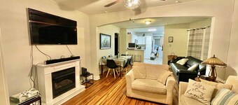 BEST⭐️6 SLEEPS+|3 BDR ENTIRE HOME💖FREE PARKING#Pet Friendly|Near Beaches CASINO