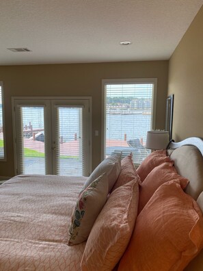 2 camere, ferro/asse da stiro, Wi-Fi gratuito, lenzuola