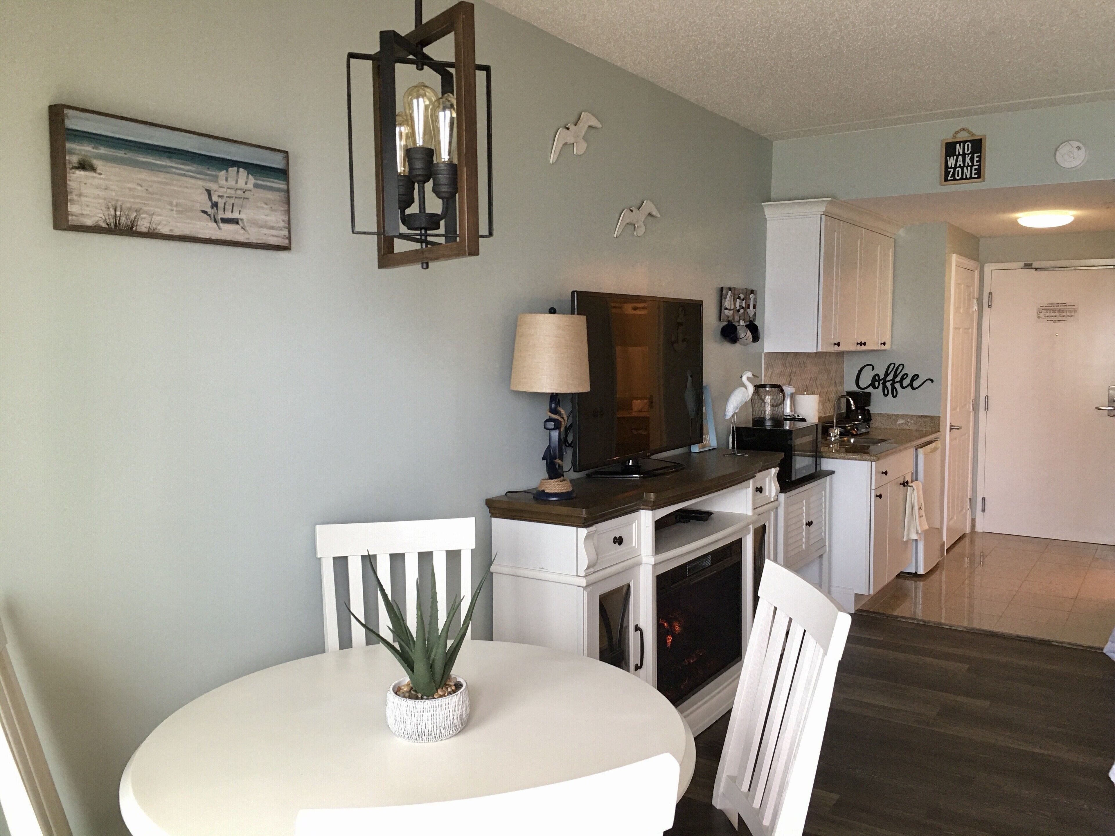 Fridge, microwave, coffee/tea maker, toaster