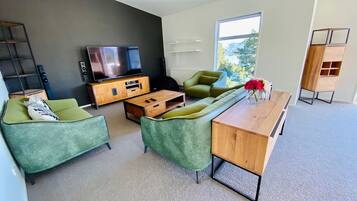 Télévision, lecteur de DVD, chaßne hi-fi