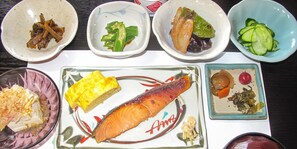 Comida en el ryokan