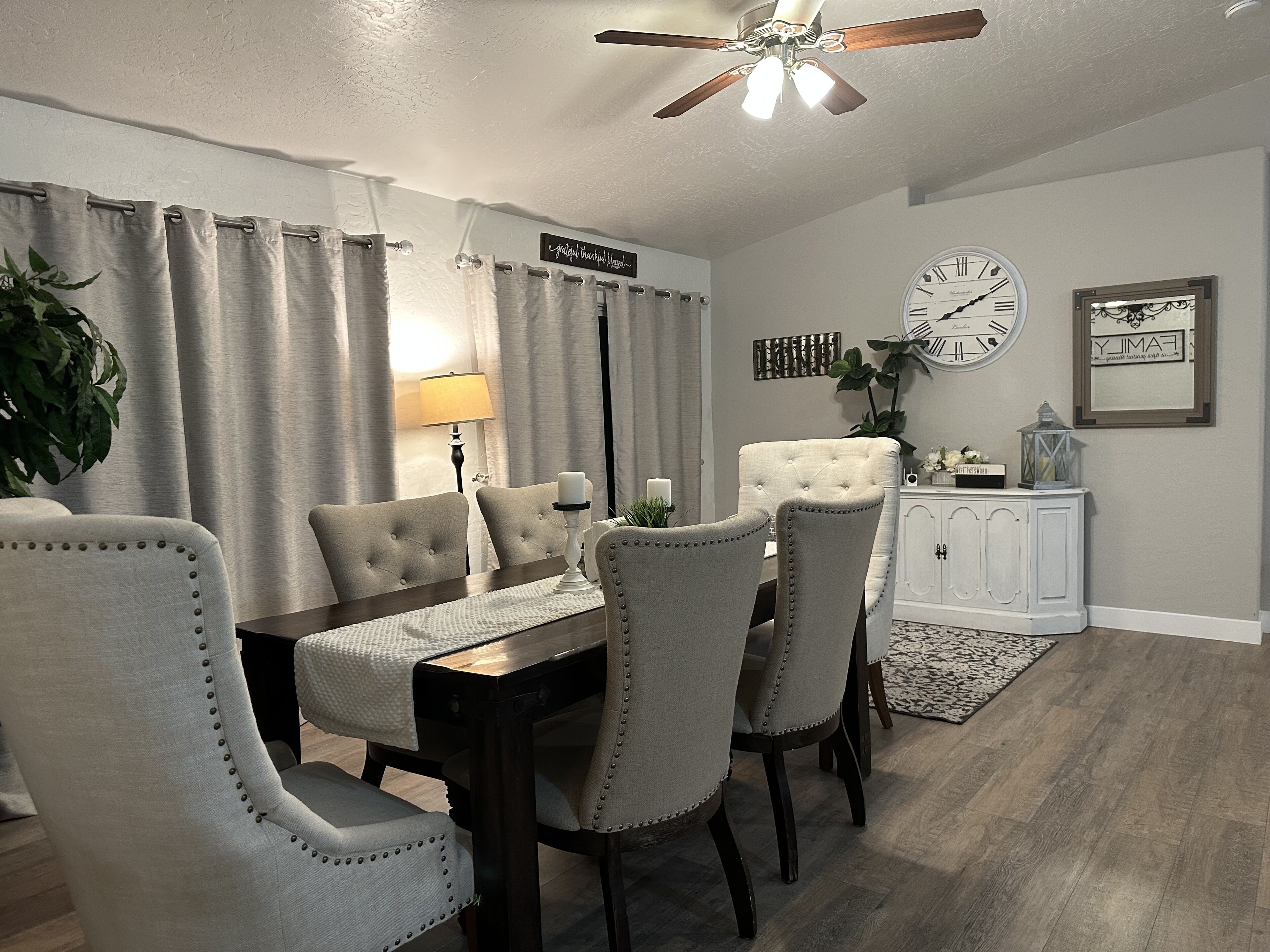 3Bedroom 3Bath,  2 en-suite & 6 ppl Hot Tub. •Discount for monthly or 7+ nights 