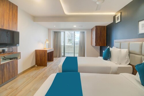 Hotel Palm Beach Pride