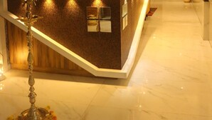 Lobby - Hotel Palm Beach Pride (Navi Mumbai)