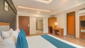 Iron/ironing board (on request), WiFi (free) - Hotel Palm Beach Pride (Navi Mumbai)