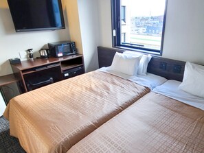 Free WiFi, bed sheets - TENNEN-ONSEN HOTEL LiVEMAX PREMIUM Nagano-ekimae (Nagano)