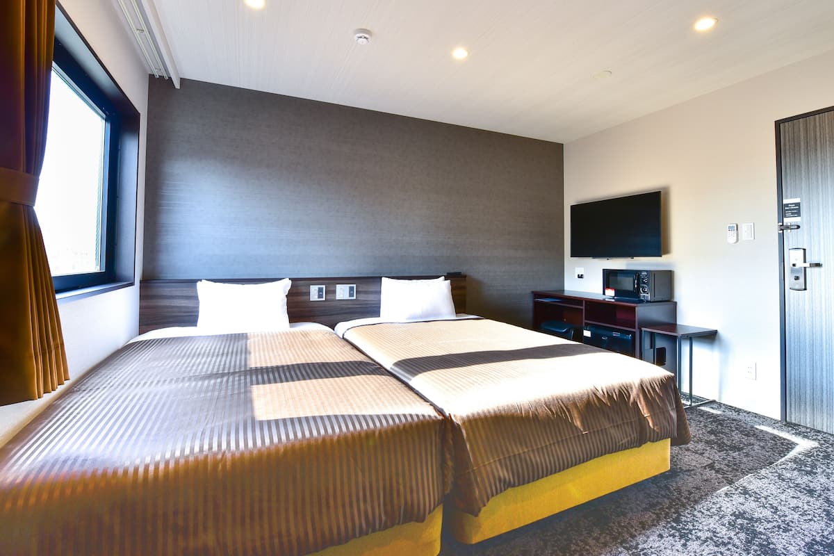 Premium Twin kamer, niet-roken | Een bureau, gratis wifi, beddengoed