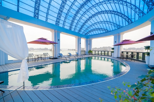 Paddington Hotel Halong Bayview