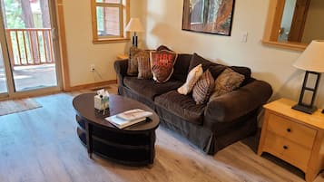 Smart TV, fireplace, DVD player, books