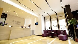 Lobby - Lavande Hotel Wuhan Wangjiawan Metro Station (Wuhan)
