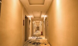 Interior - Wei'erdun Hotel (Shenzhen Bao'an Lingzhi Metro Station) (Shenzhen)