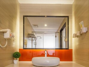Bathroom - 7 Days Premium (Shenzhen)