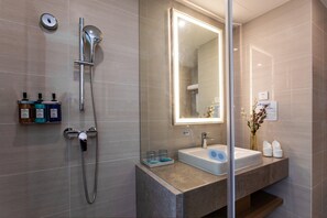 Bathroom - Holiday Inn Express Changzhou Xinbei (Changzhou)