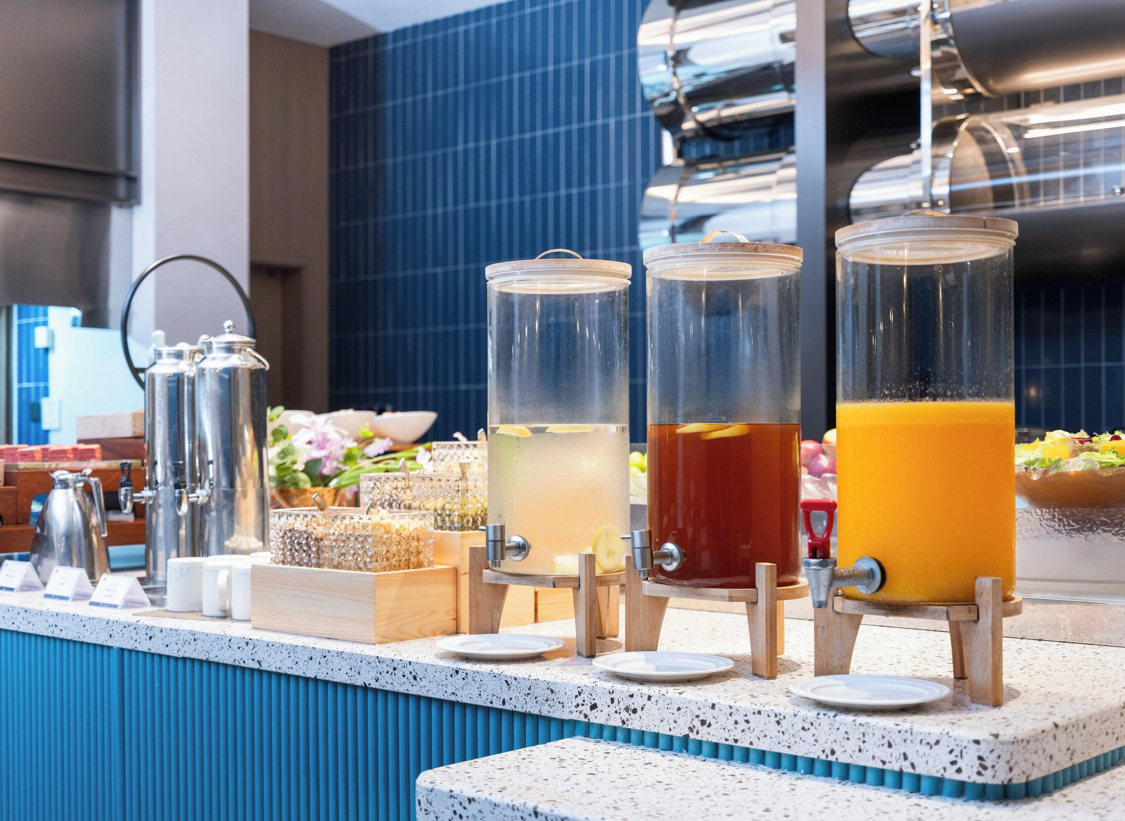 Desayuno bufé gratuito y diario