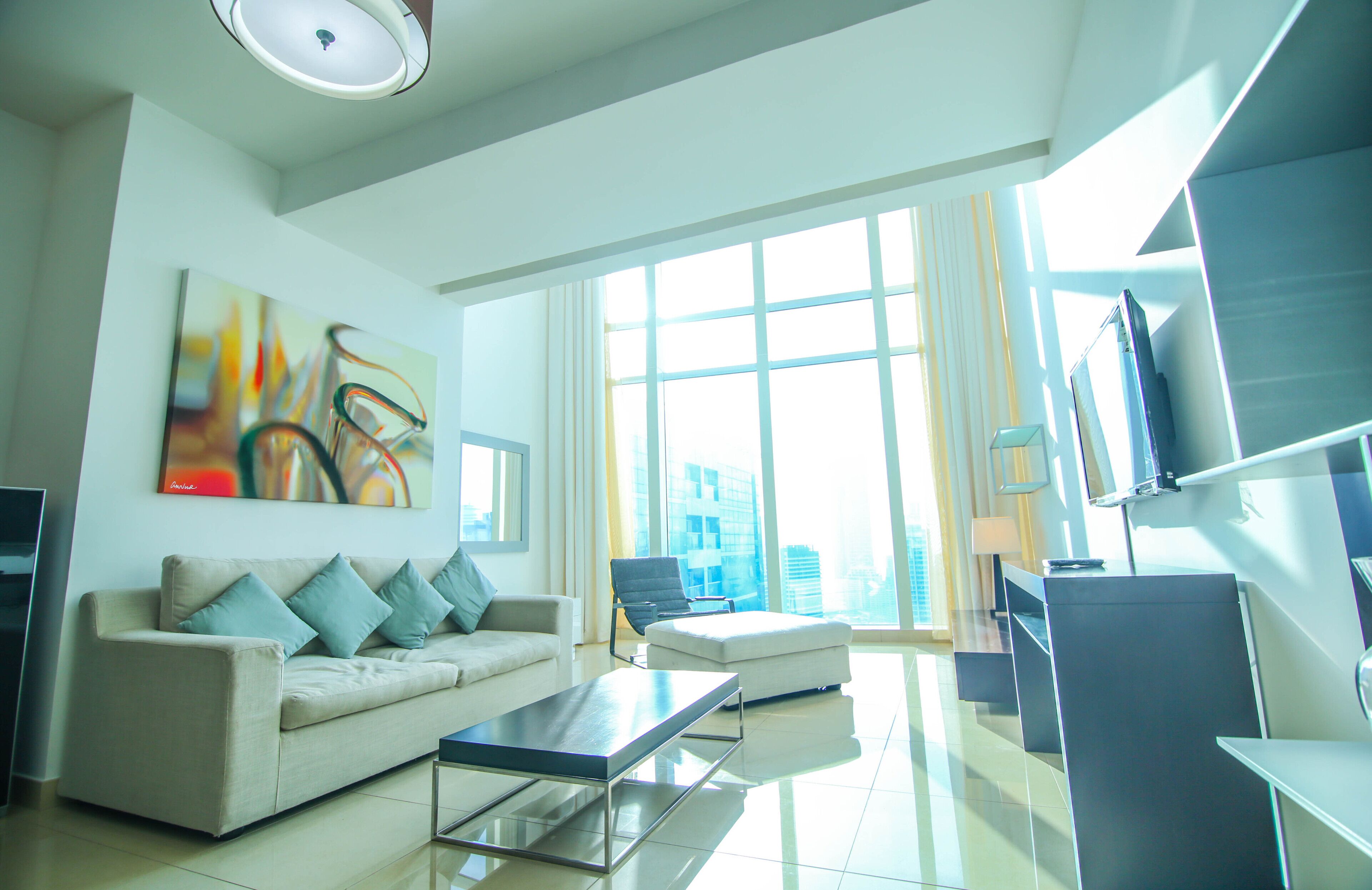 Lux BnB Movenpick JLT Penthouse 1BDR in Dubai