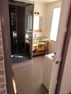 Luokittelematon kuva, 3 kautta 26, painike